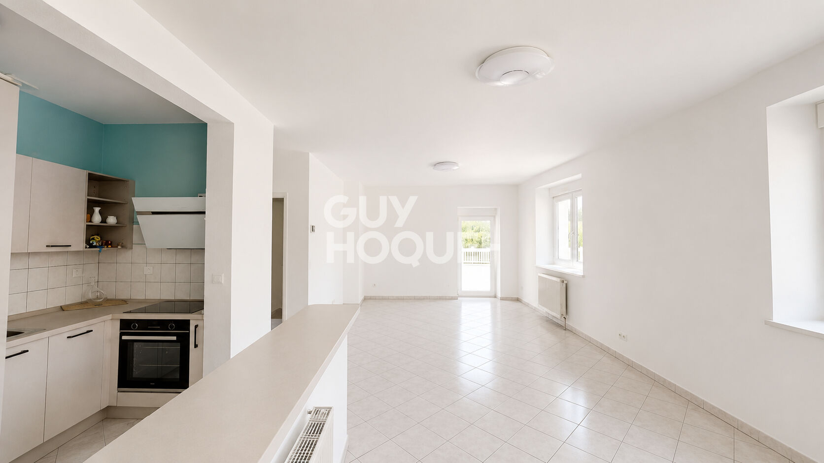 Maison de 8 pièces 178 M² + 3 garages à Anjoutey