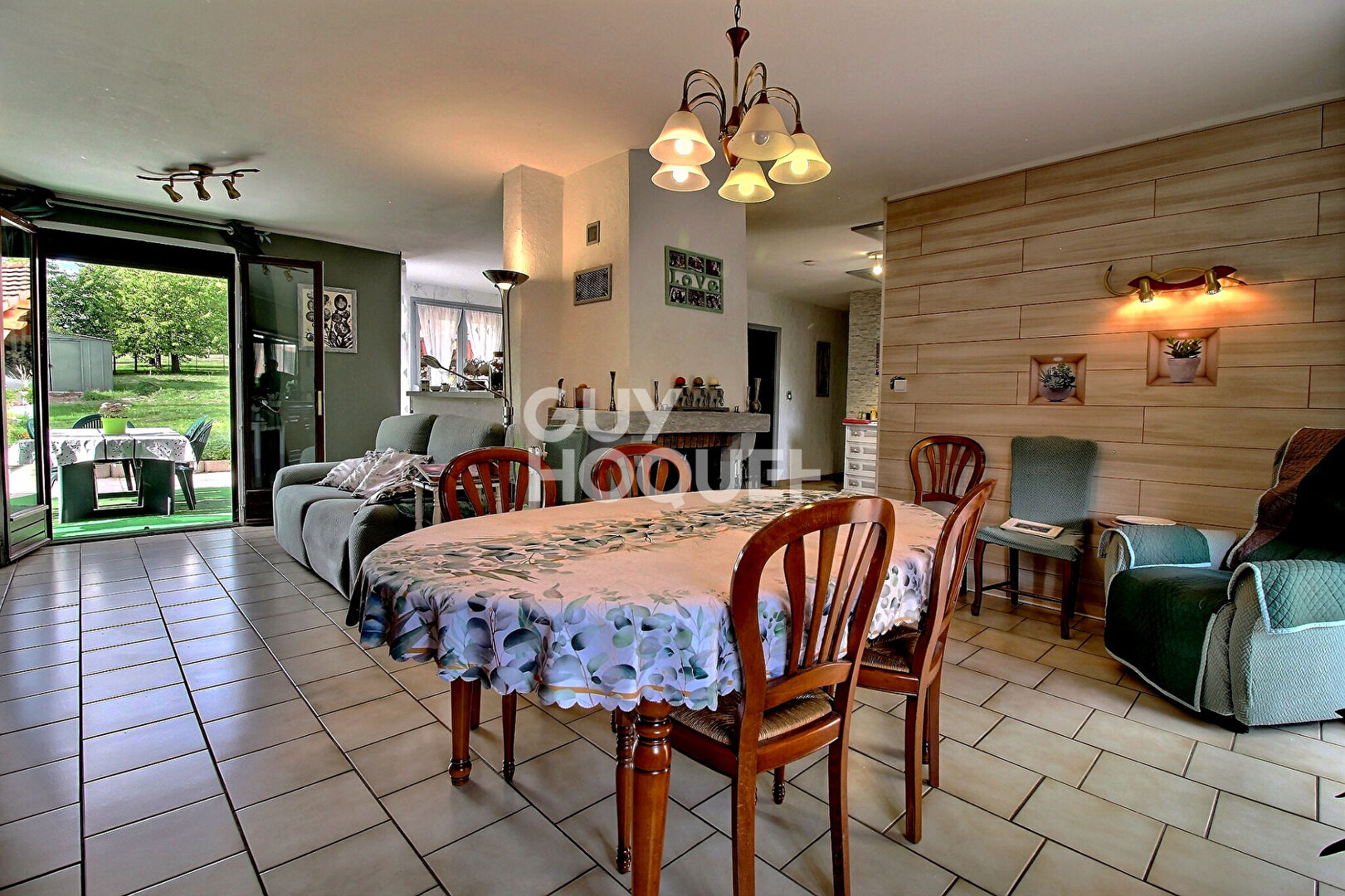 MARNAY Maison 128 m² avec terrain arboré de 3 610 m²