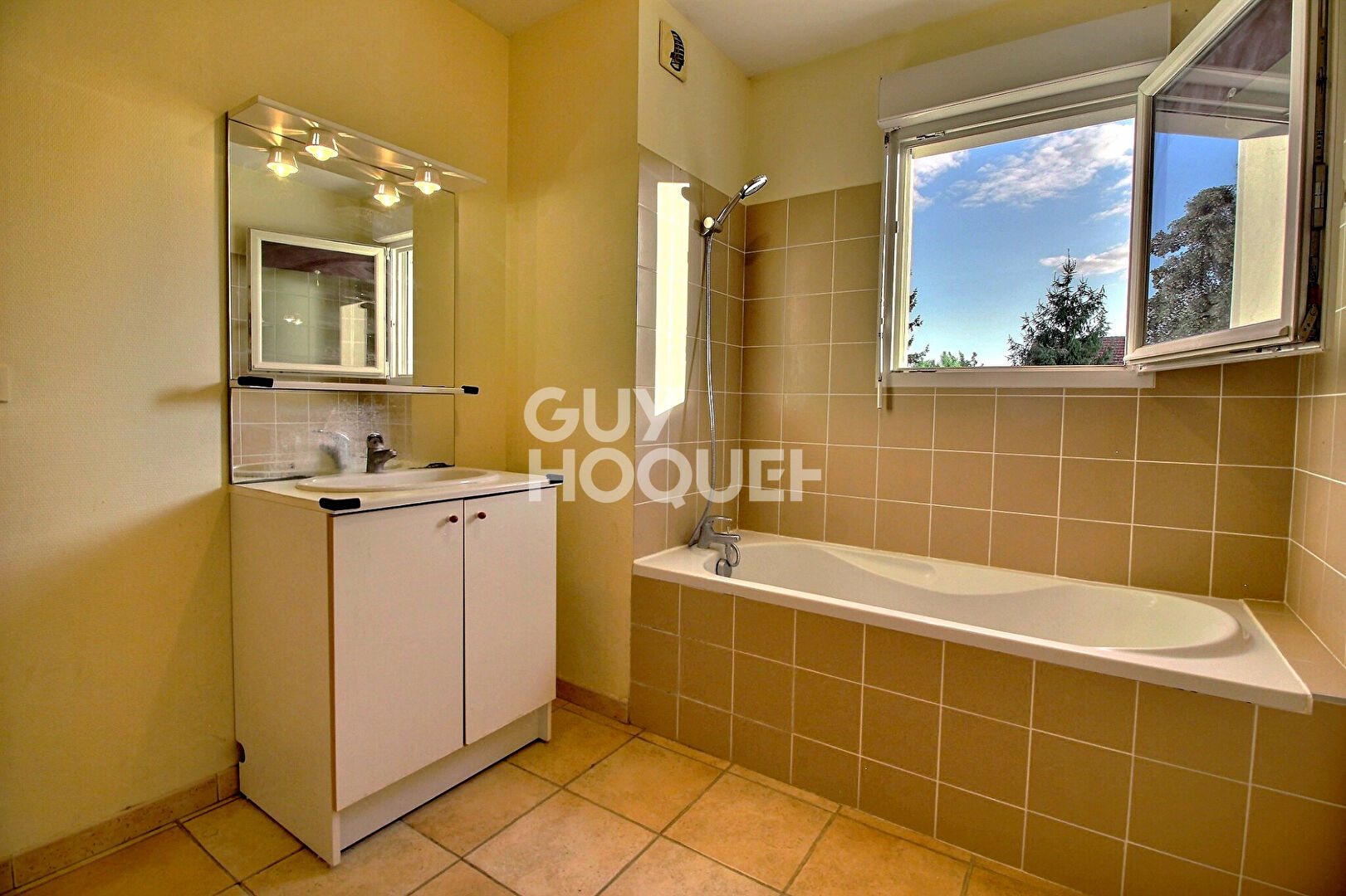 COURCHAPON ? Appartement 79 m² avec balcon