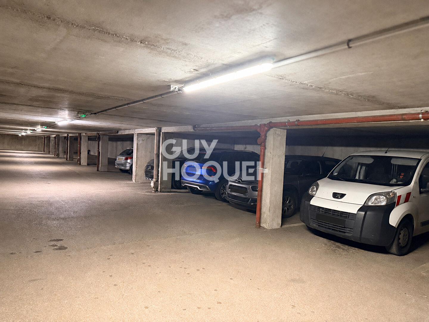 BESANÇON - Appartement T3 de 81 m²  Balcon avec vue sur le Doubs - Calme - Parking - Proche Boucle