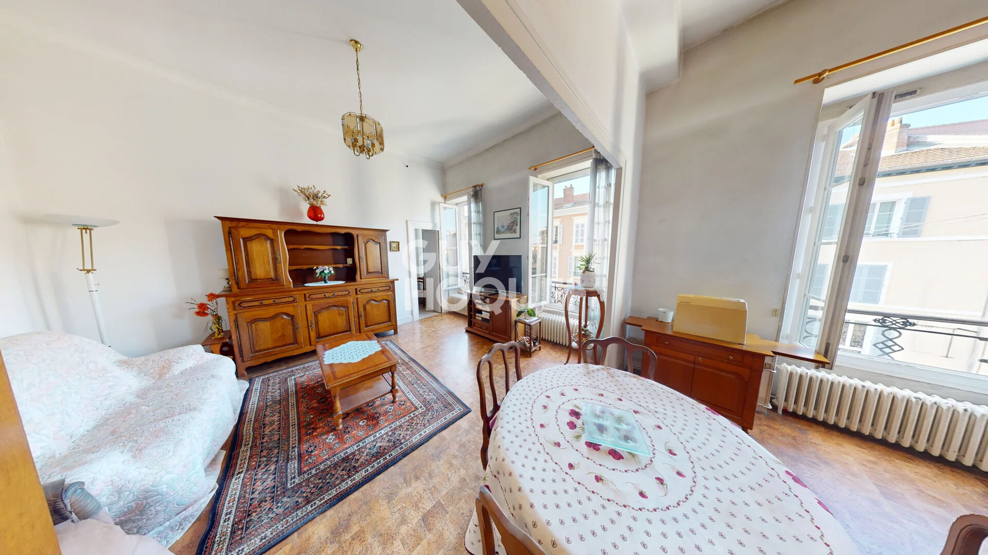 A Vendre EXCLUSIVITE Appartement T2  à renover de 55m² Centre-Ville Vienne