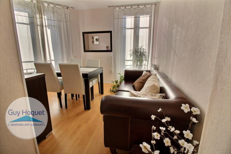 Appartement 2 pièces d'environ 43 m² à vendre à Villeneuve-Saint-Georges (94190).