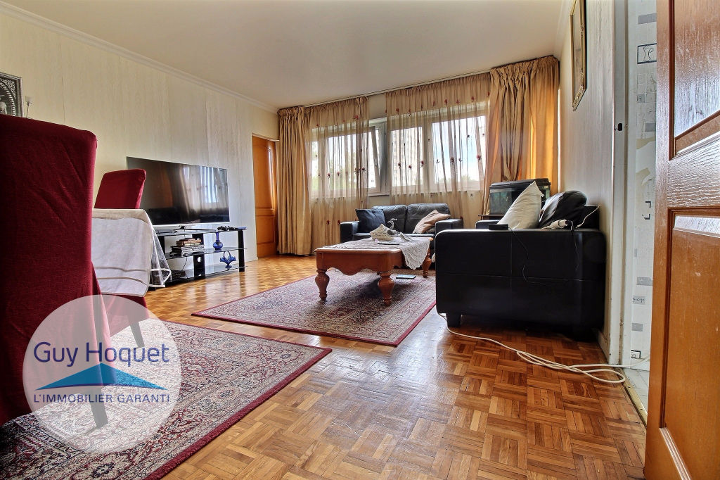 Appartement de 80 m² à vendre à CHEVILLY LARUE (94550).