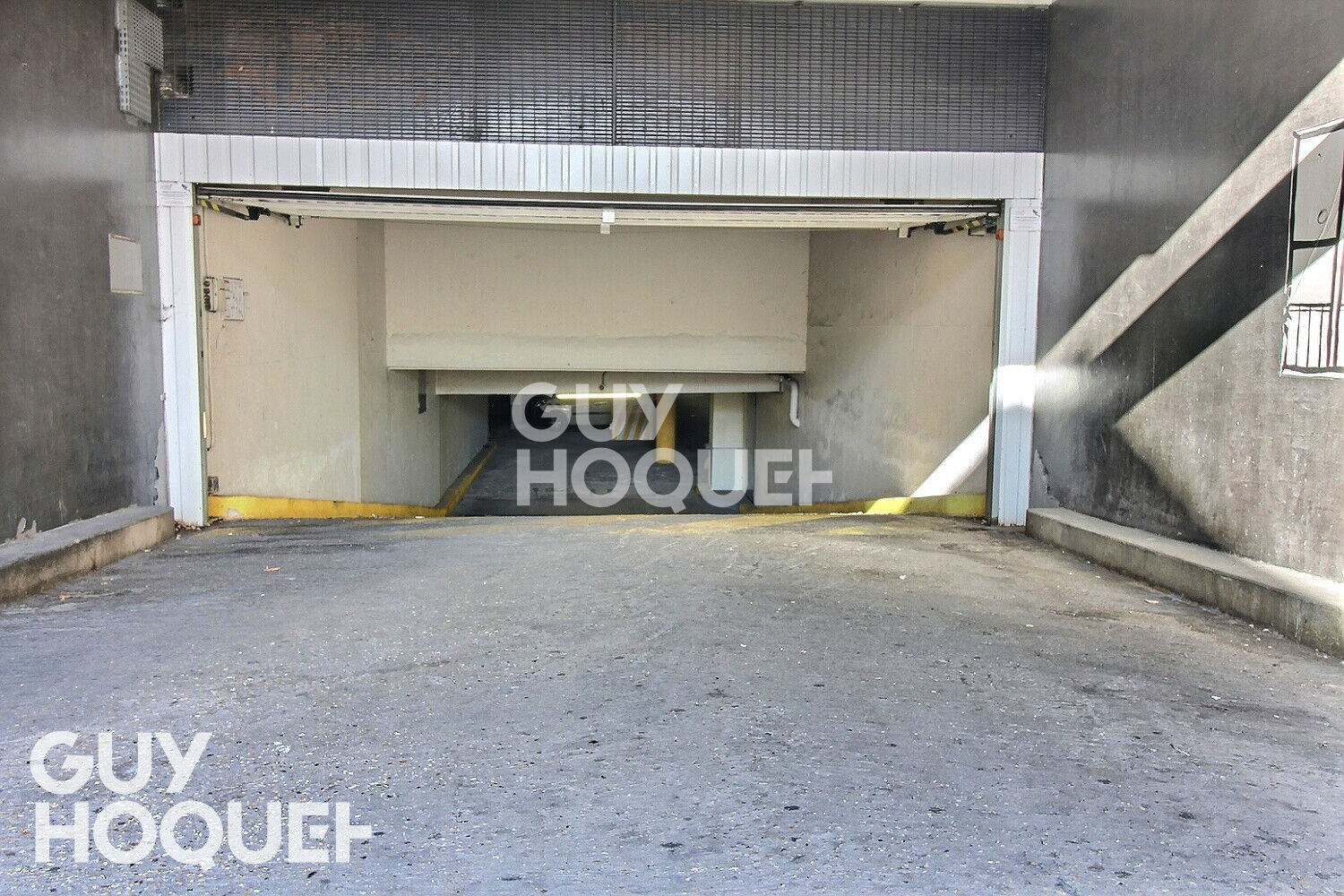 Parking / box Villejuif 12.50 m2