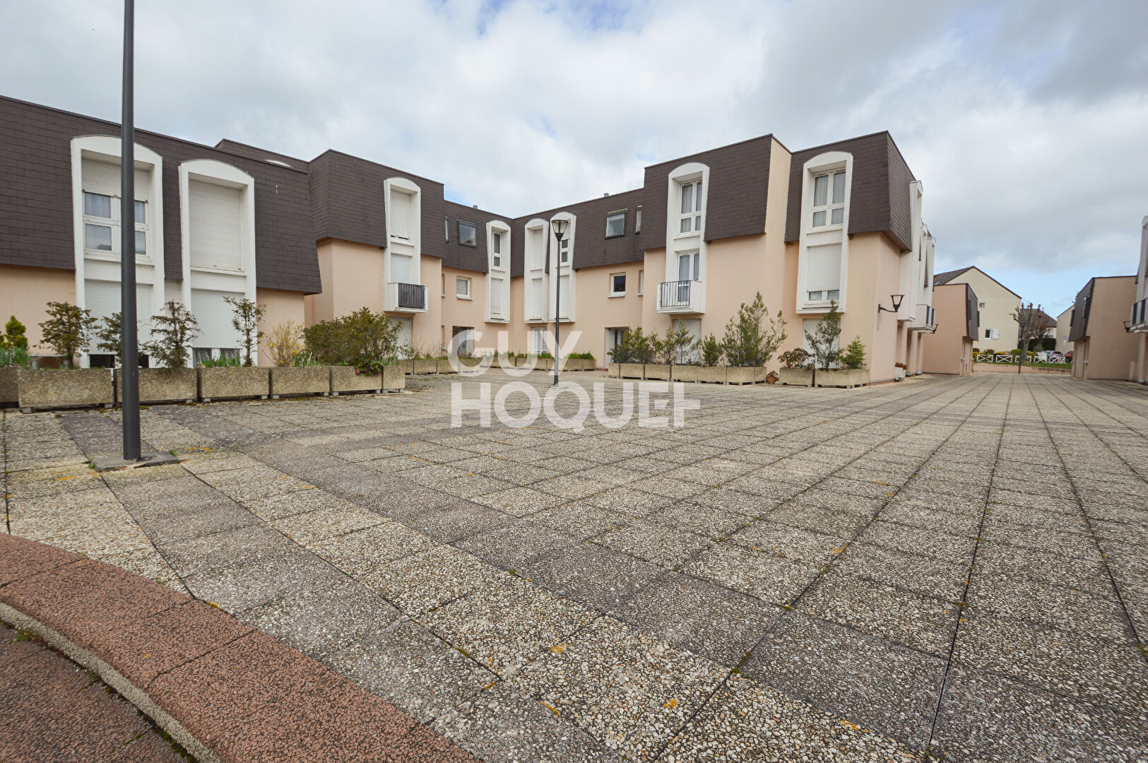 VENTE d'un appartement T2 (51 m²) à VILLEPREUX