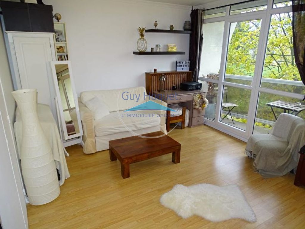 LOCATION : appartement F1 (30 m²) à PLAISIR
