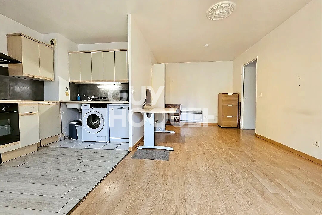 VILLEPREUX : appartement de 2 pièces (45 m²) à louer