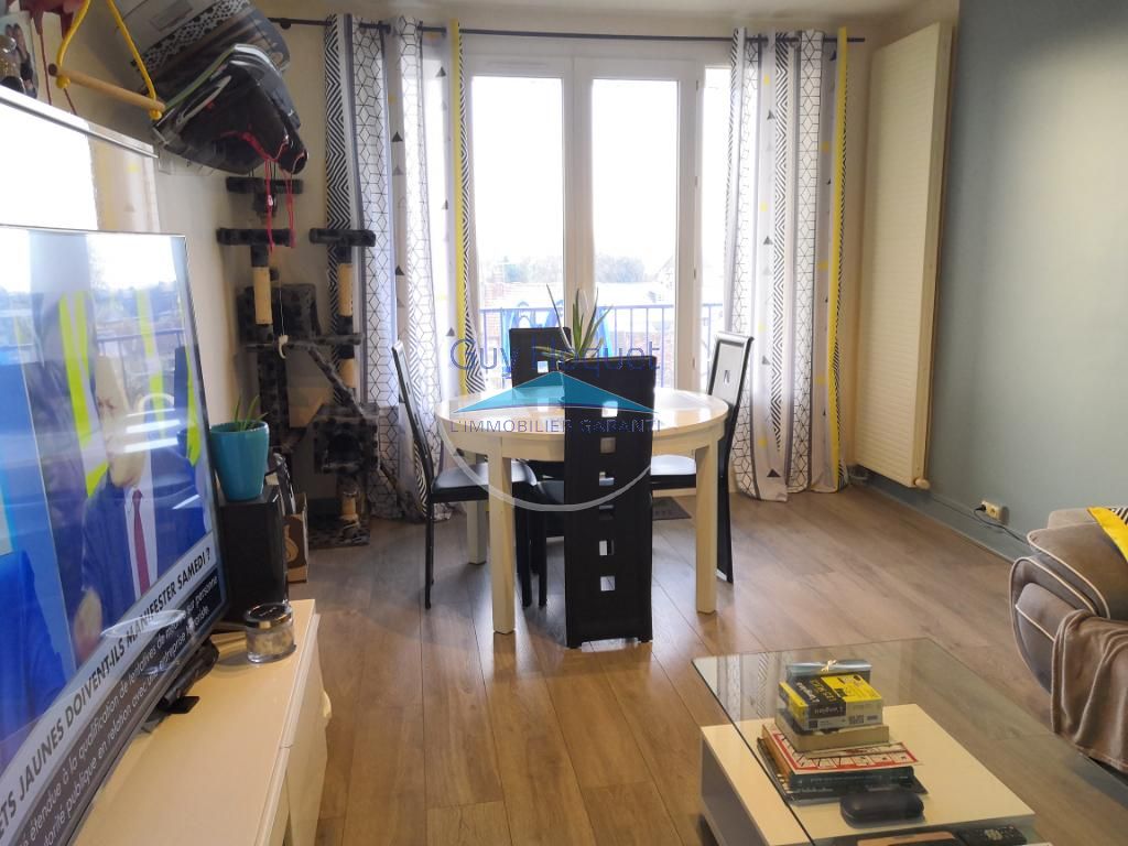 À vendre, appartement d'environ 56,95 m², 3 pièces à VILLERS COTTERETS (02600).