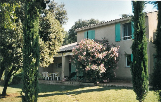 VILLENEUVE LES AVIGNON 