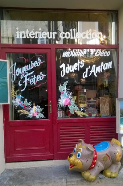 À vendre, Local commercial 45m², 1 pièce à Villeneuve-Les-Avignon (30400).