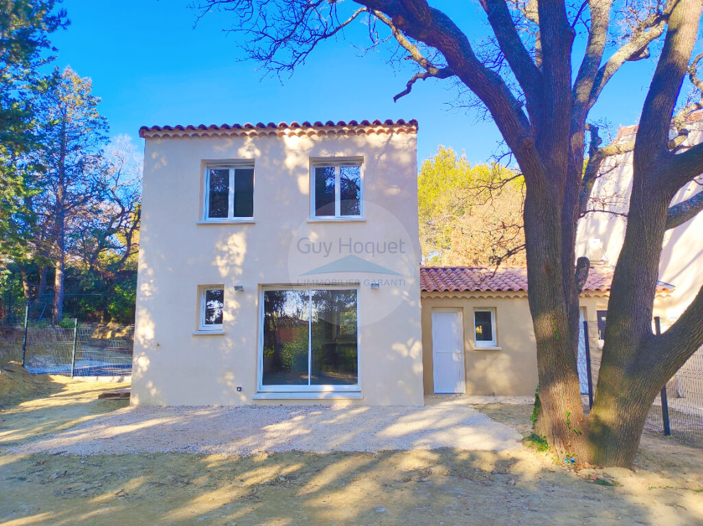 Location : maison T4 (95 m²) à VILLENEUVE LES AVIGNON