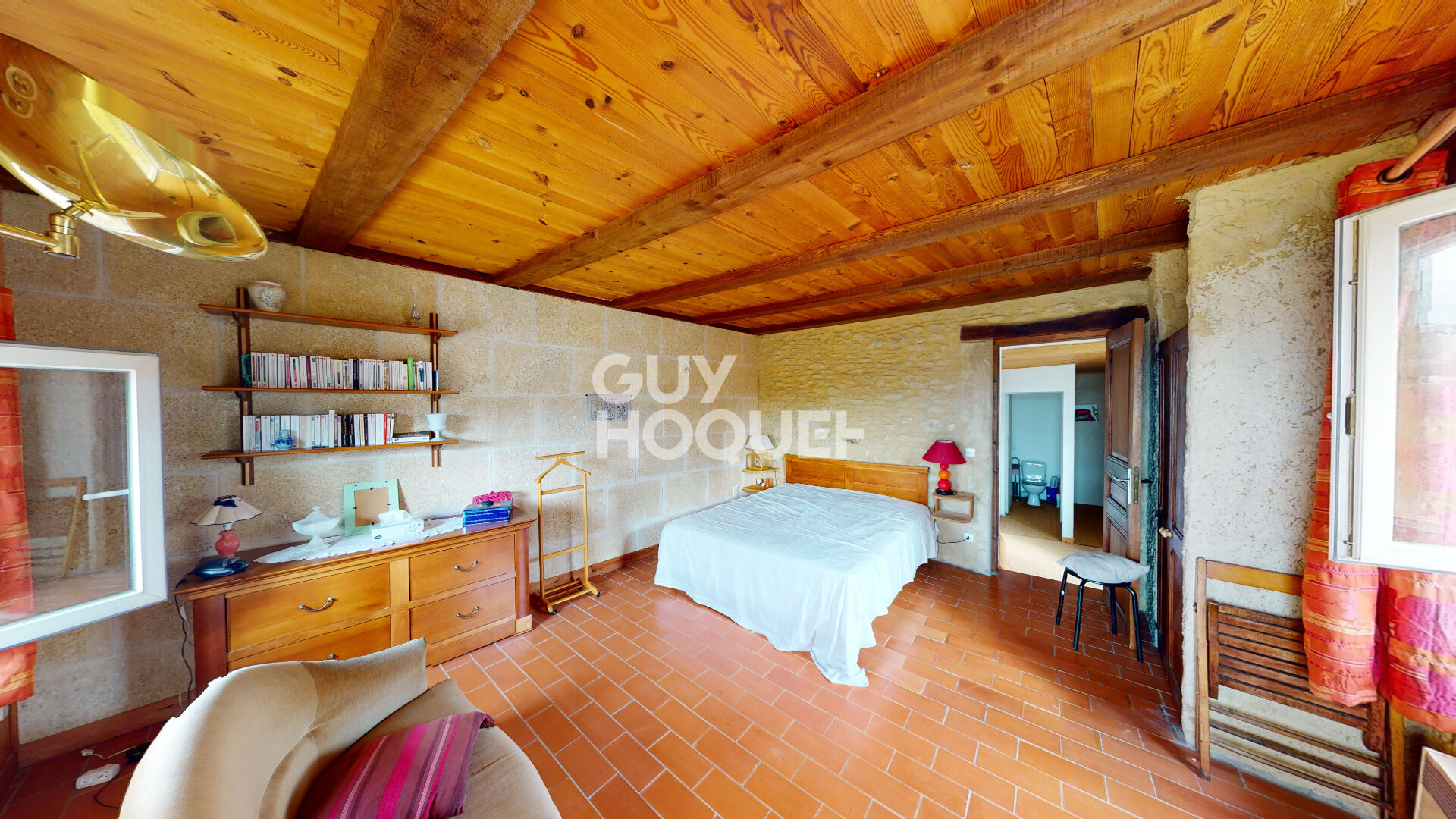 Maison de charme à vendre à Connaux