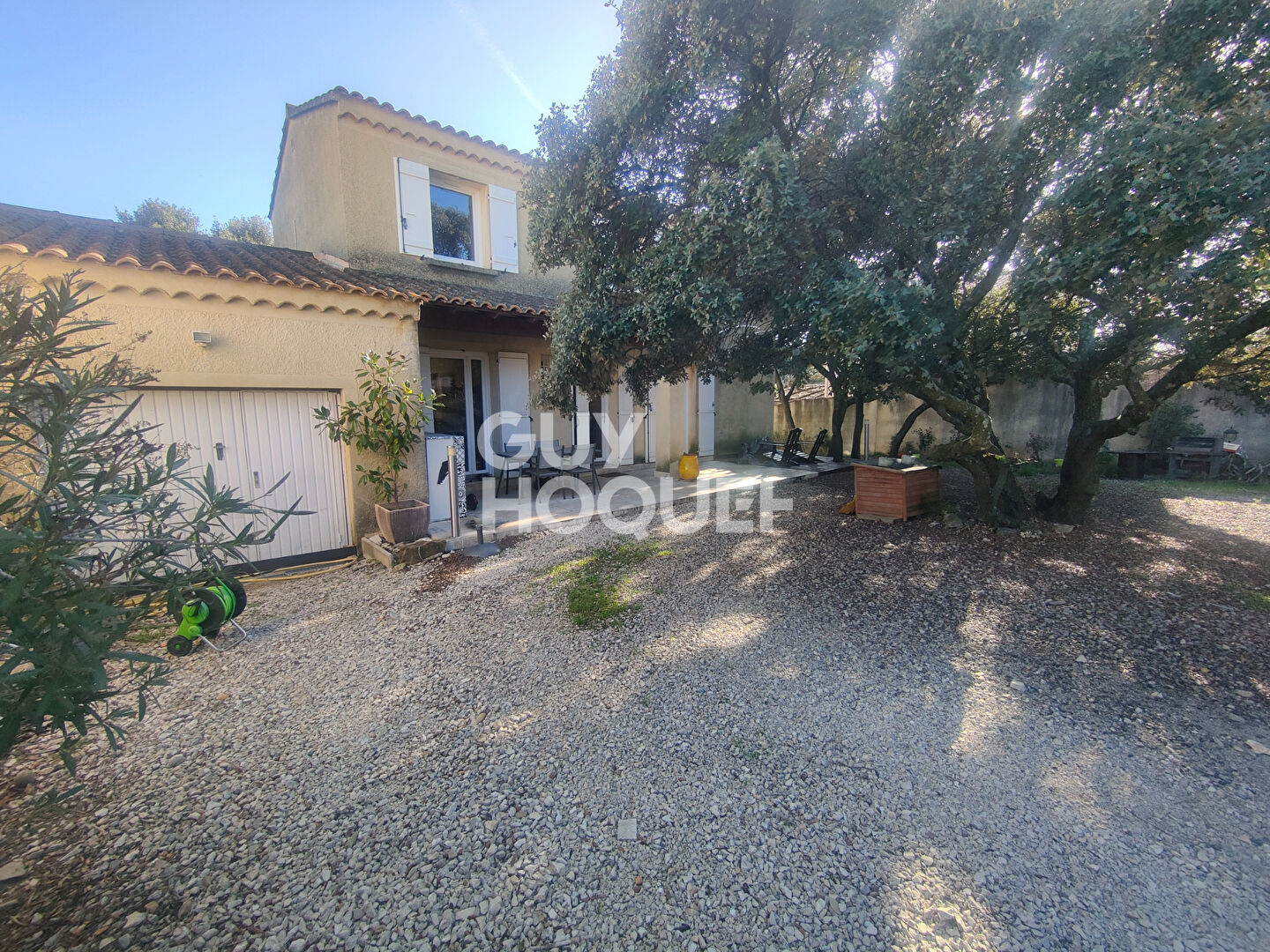 Maison à vendre d'environ 102 m² sur 503 m² à VILLENEUVE LES AVIGNON