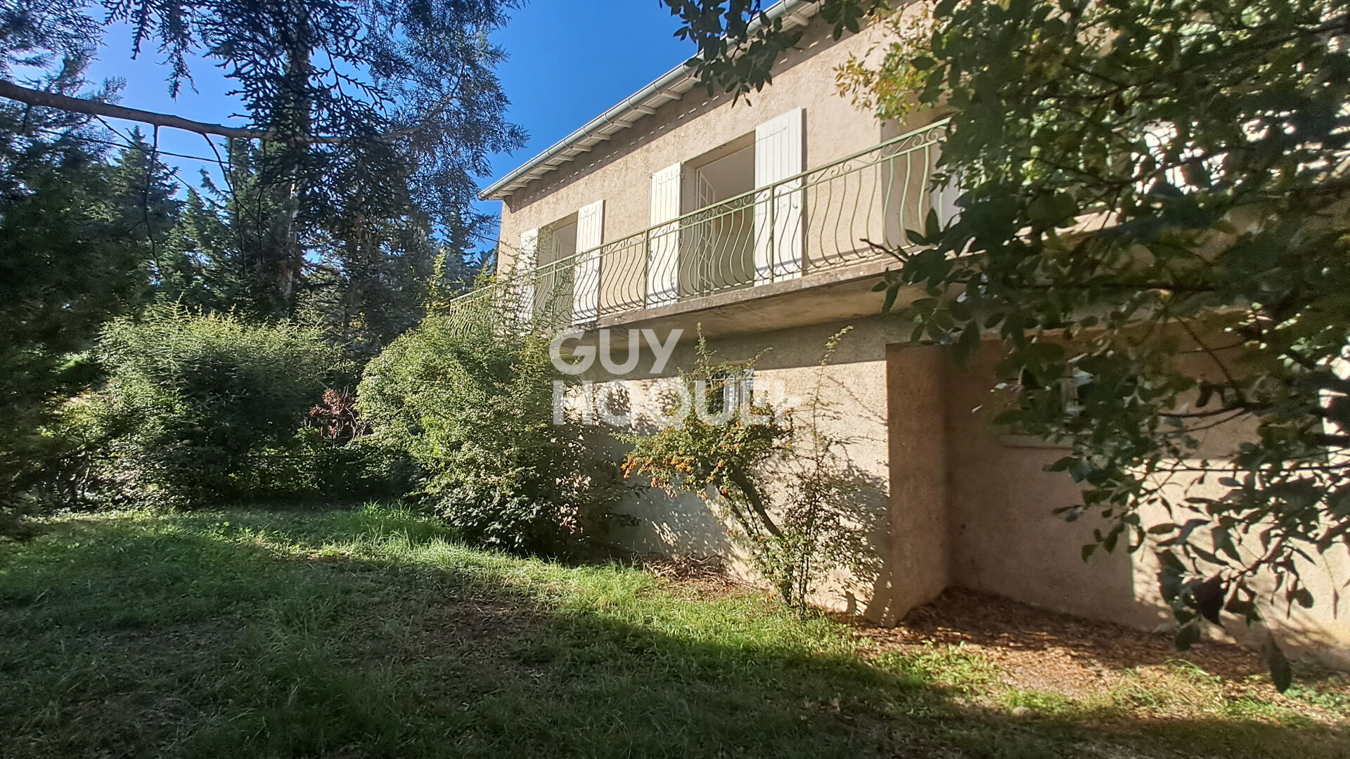 Maison F4 (92 m²) à louer à VILLENEUVE LES AVIGNON