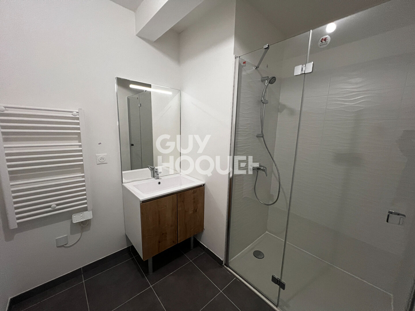 Superbe Appartement T2 Récent de 45 m² avec Terrasse ? Villeneuve-lès-Avignon