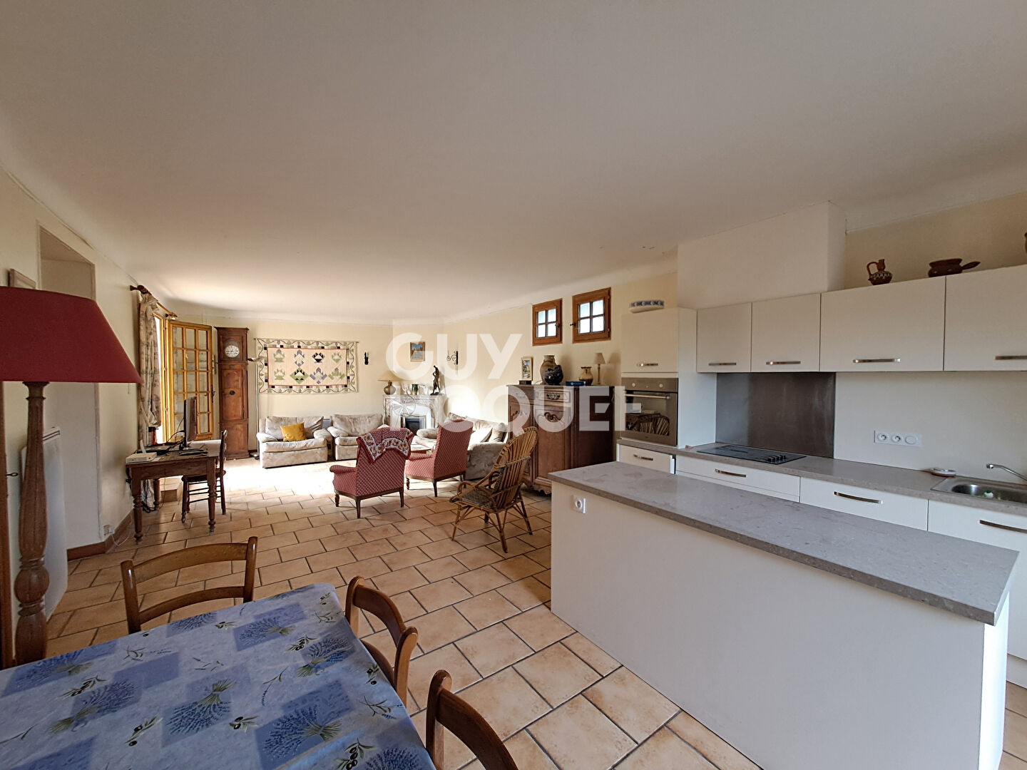 Maison à vendre à TRESQUES - 5 pièces avec piscine et garage