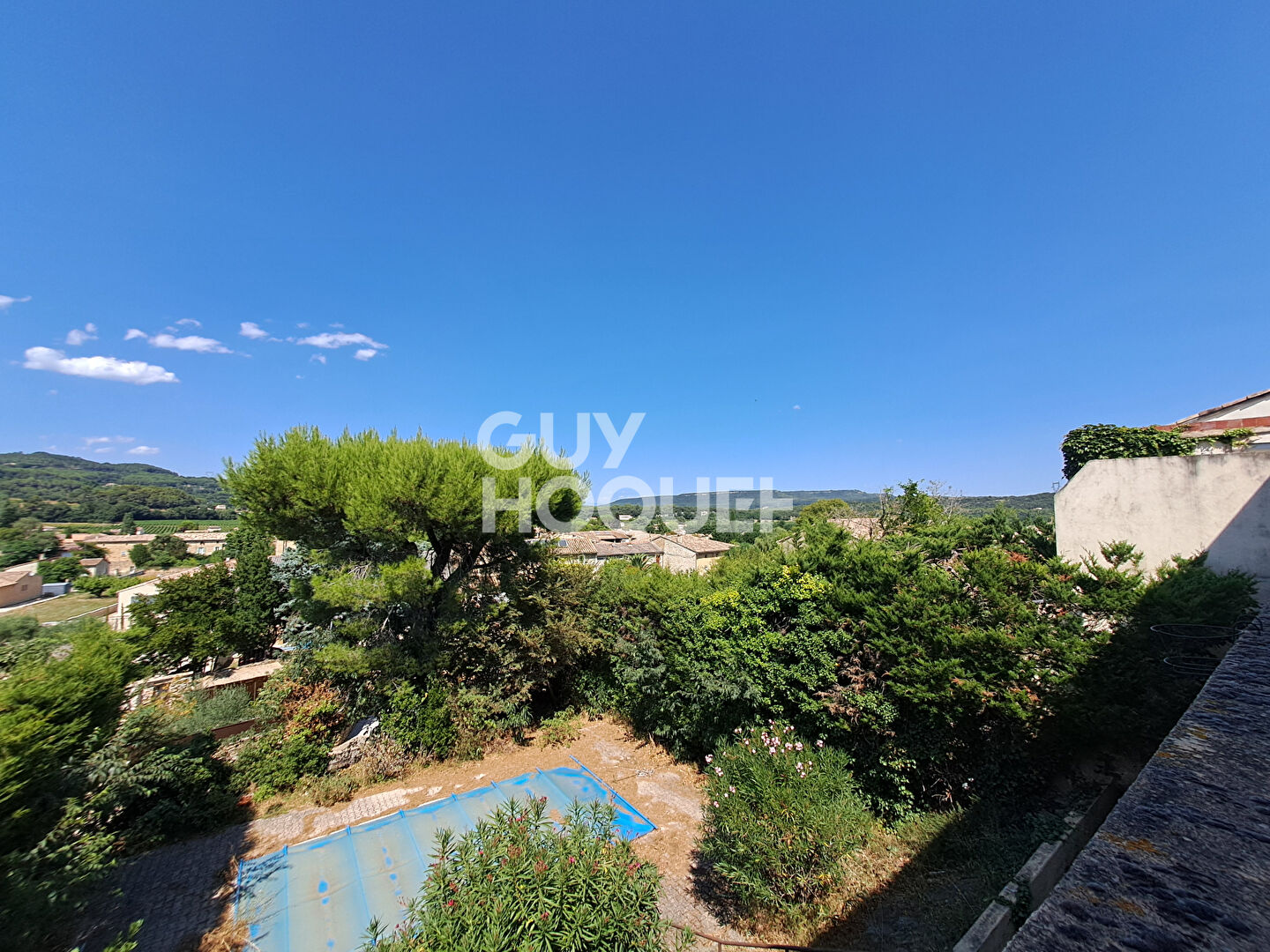 Maison à vendre à TRESQUES - 5 pièces avec piscine et garage