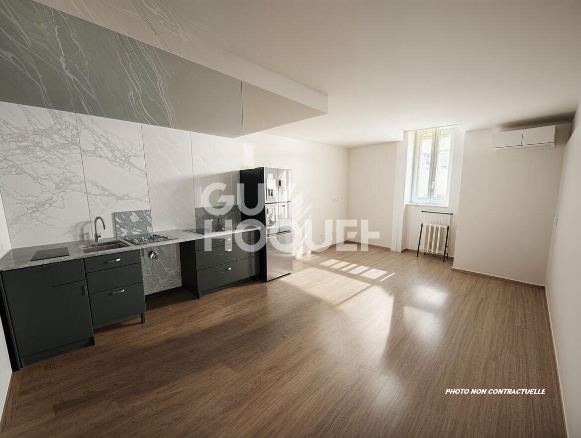 Charmant Appartement 2 Pièces à Vendre à Villeneuve les Avignon "Au coeur du Centre Historique"