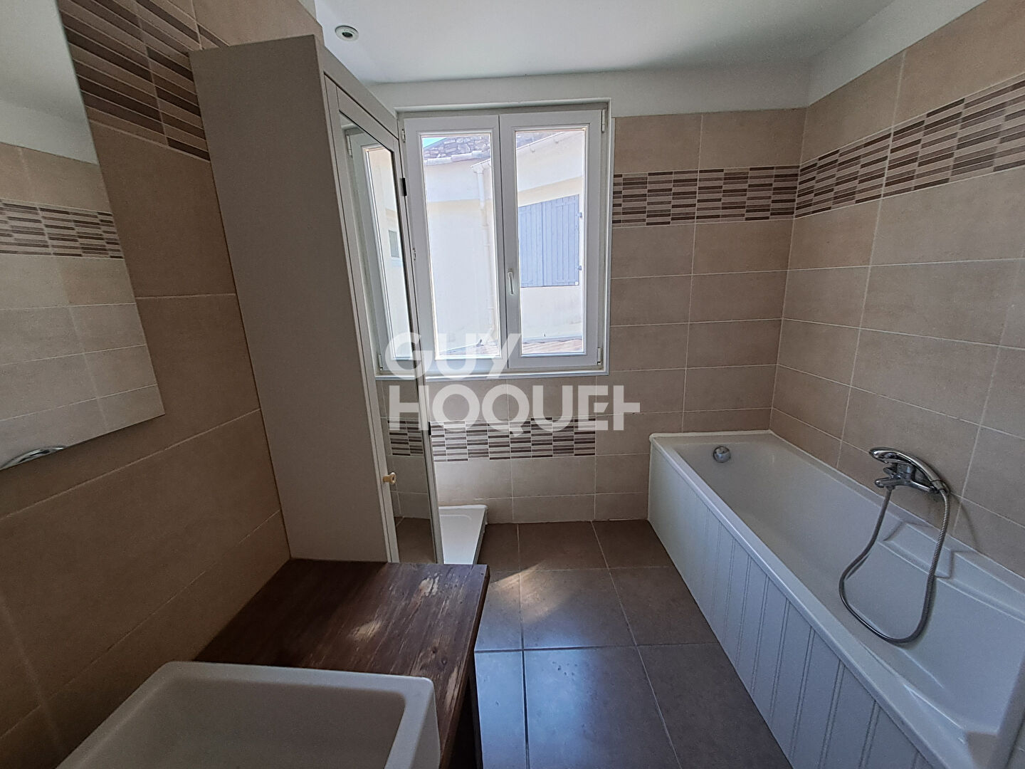 Maison à vendre au coeur de Bourg Saint Andéol - 6 pièces, 134 m²