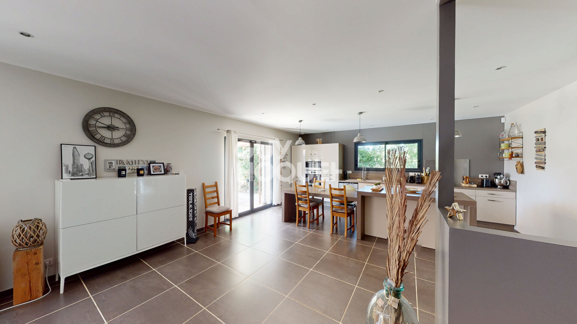 Maison d'exception de plain-pied à vendre à Connaux