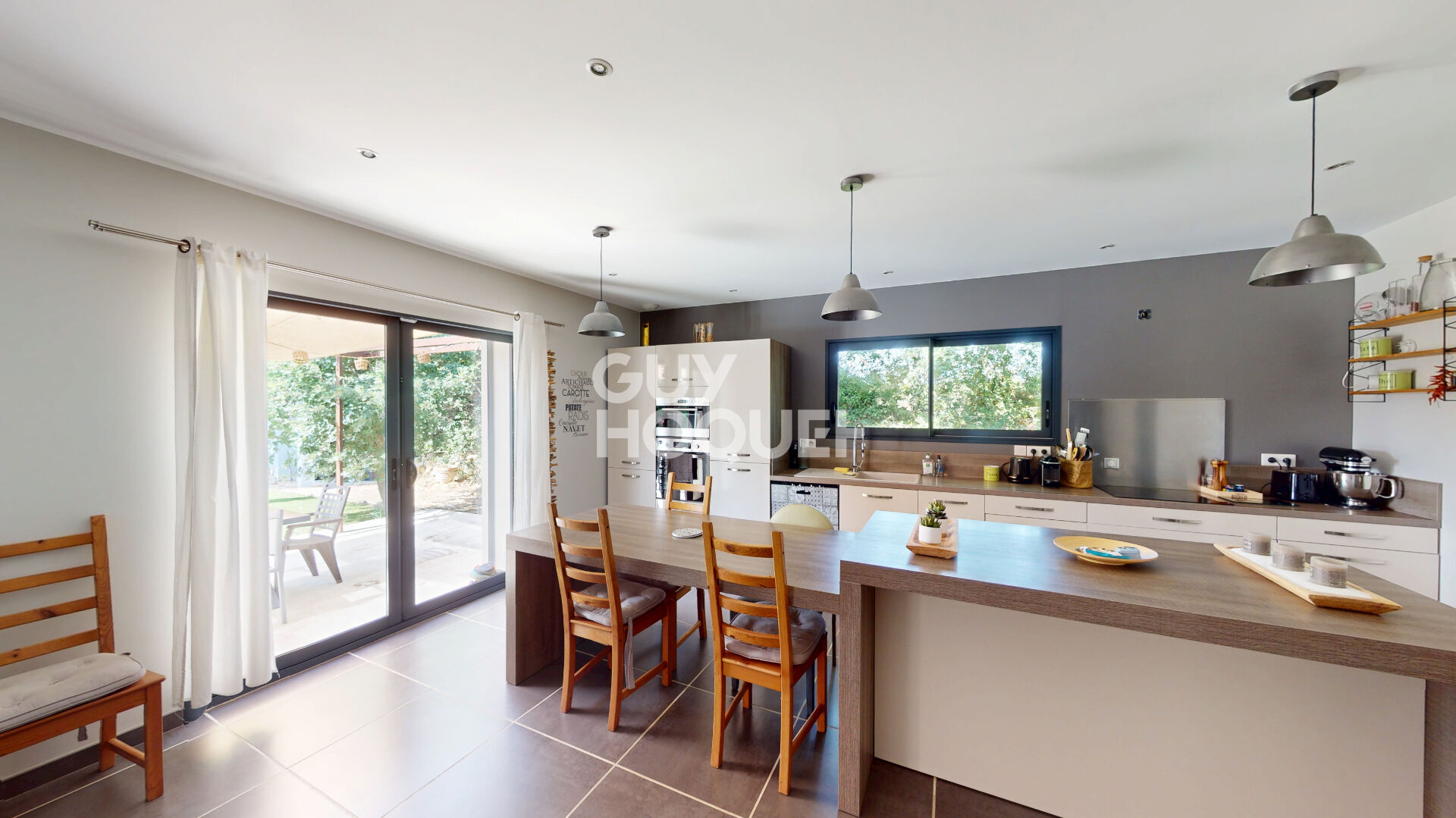 Maison d'exception de plain-pied à vendre à Connaux