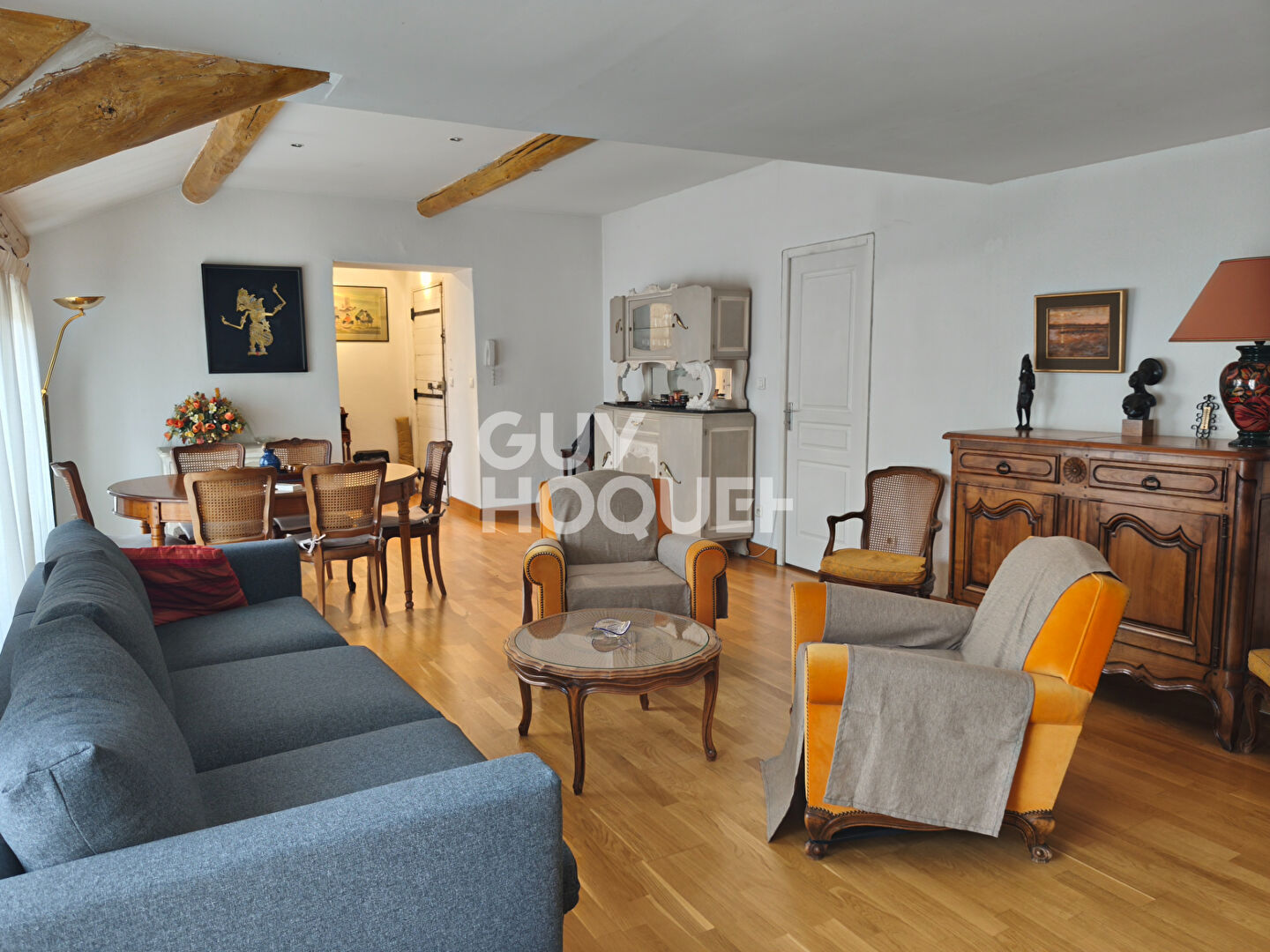 BAIL ETUDIANT - Appartement 3 pièces climatisé avec terrasse en colocation ?