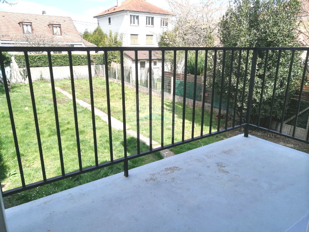Quartier Pavillonnaire proche RER E F4 79m2