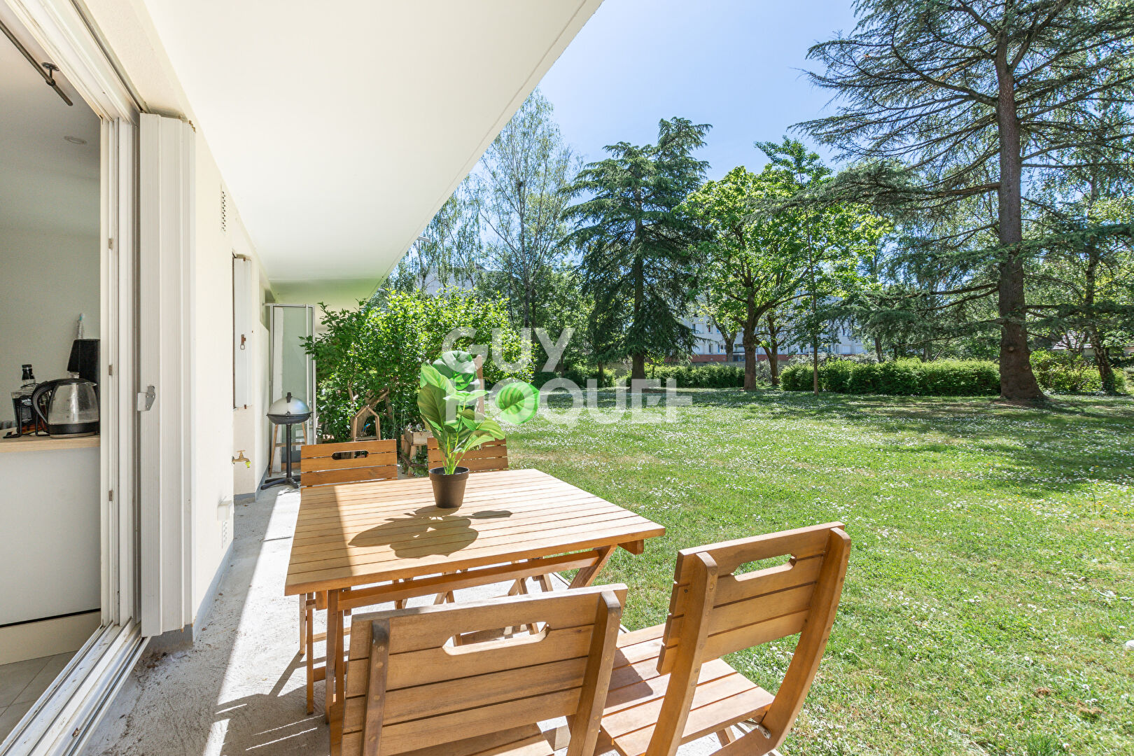 Appartement F4 (79 m²) à vendre au PLESSIS TREVISE