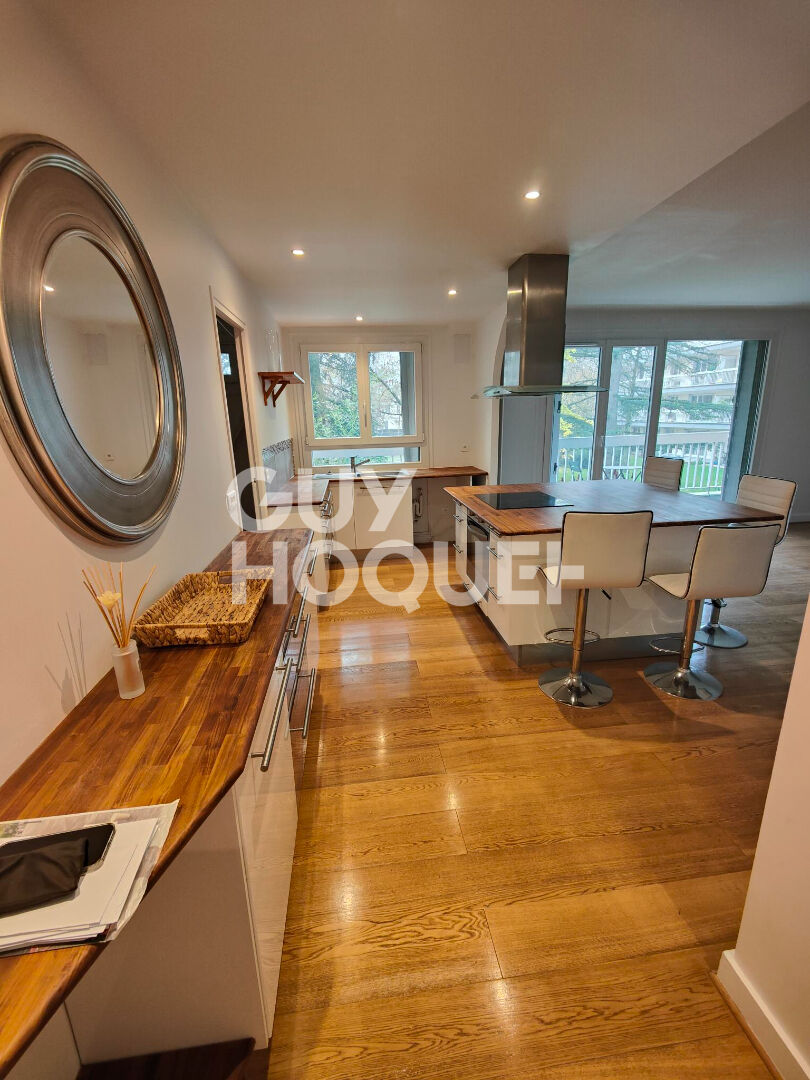 LE PLESSIS TREVISE : appartement F4 (85 m²) en location