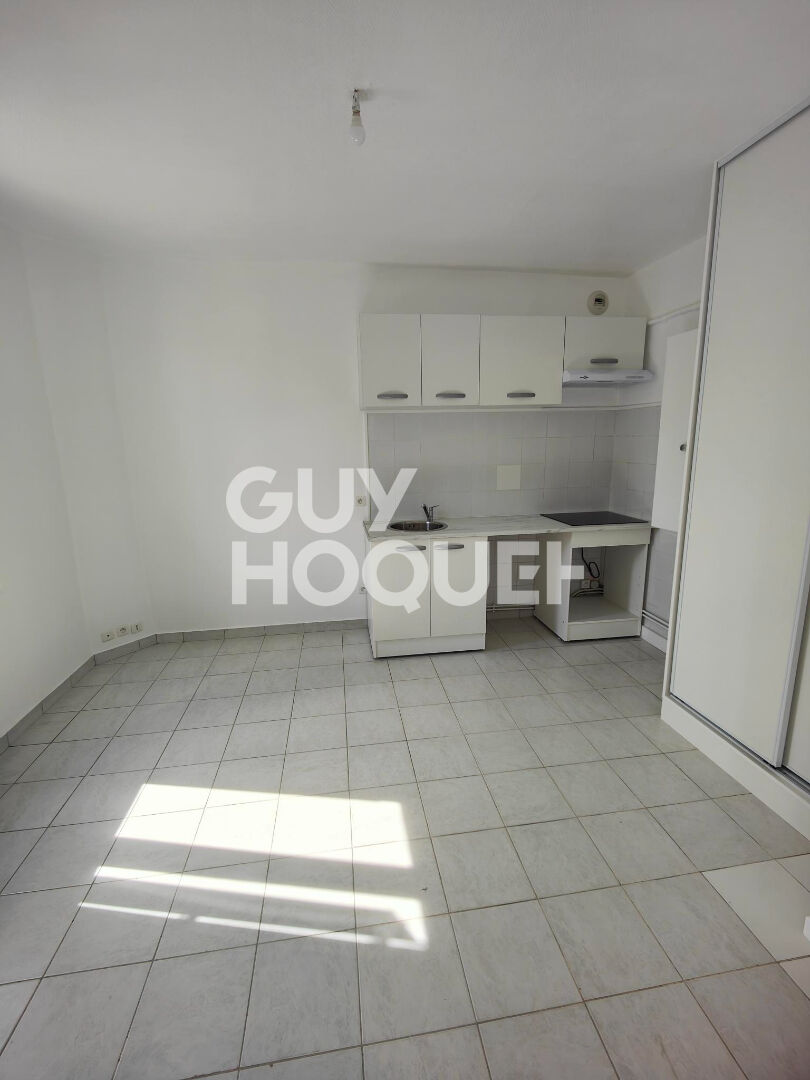 PONTAULT COMBAULT : appartement F1 (31 m²) en location