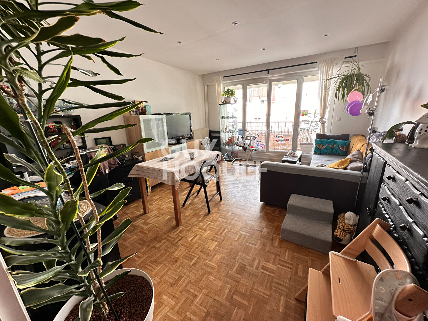 LOCATION d'un appartement de 3 pièces (70 m²) à AUBERVILLIERS