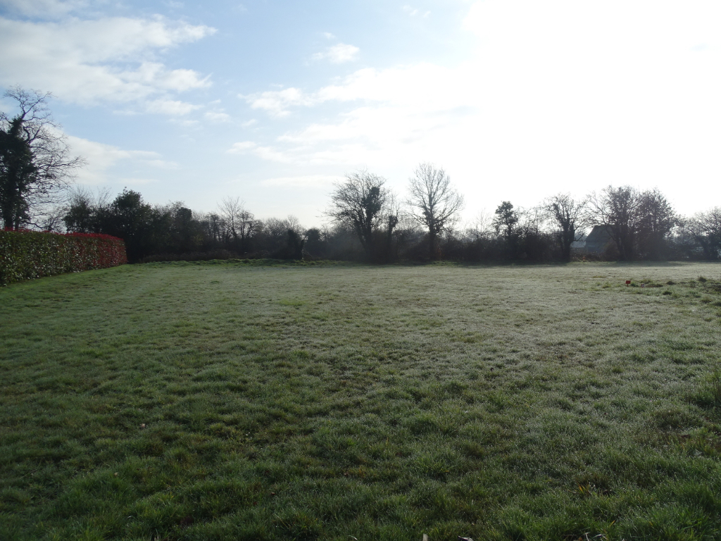 Terrain viabilisé de 1208 m²