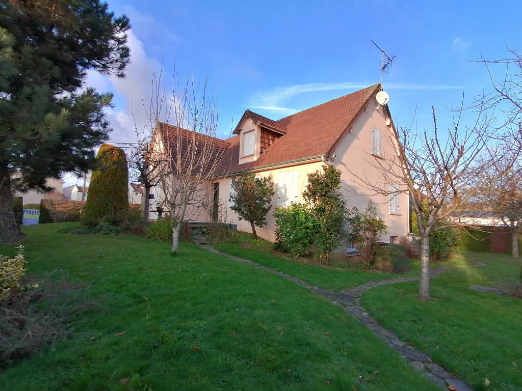 Maison Sourdeval 5 pièce(s) 92 m2