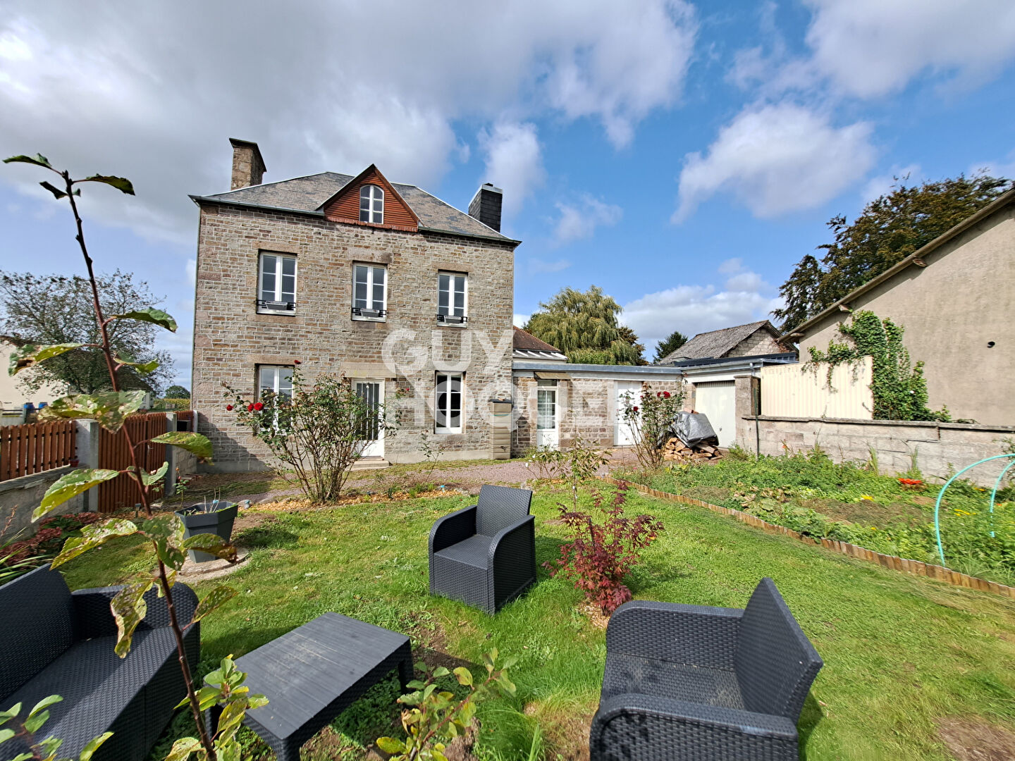 Maison 4 pièces (107 m²) à vendre à VALDALLIERE