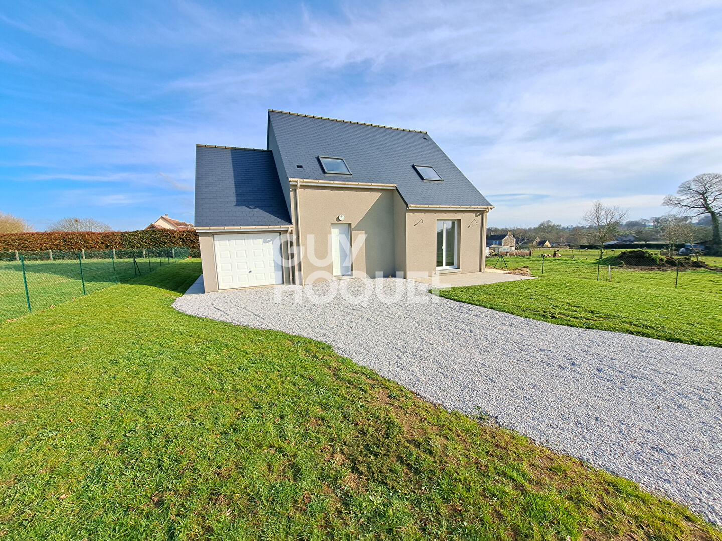 Maison Roullours 4 pièce(s) 97 m2. DPE en A.