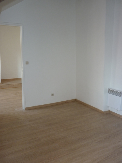 MAULE CENTRE APPARTEMENT 2 PIECES