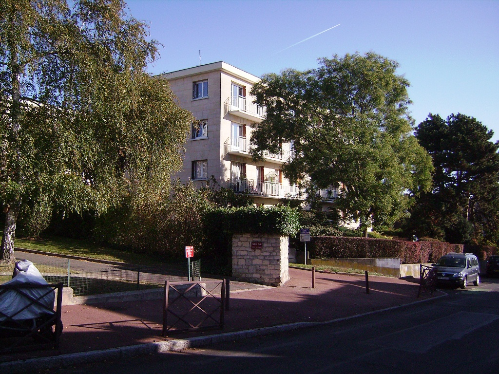 Appartement Viroflay 1 pièce(s) 37 m2