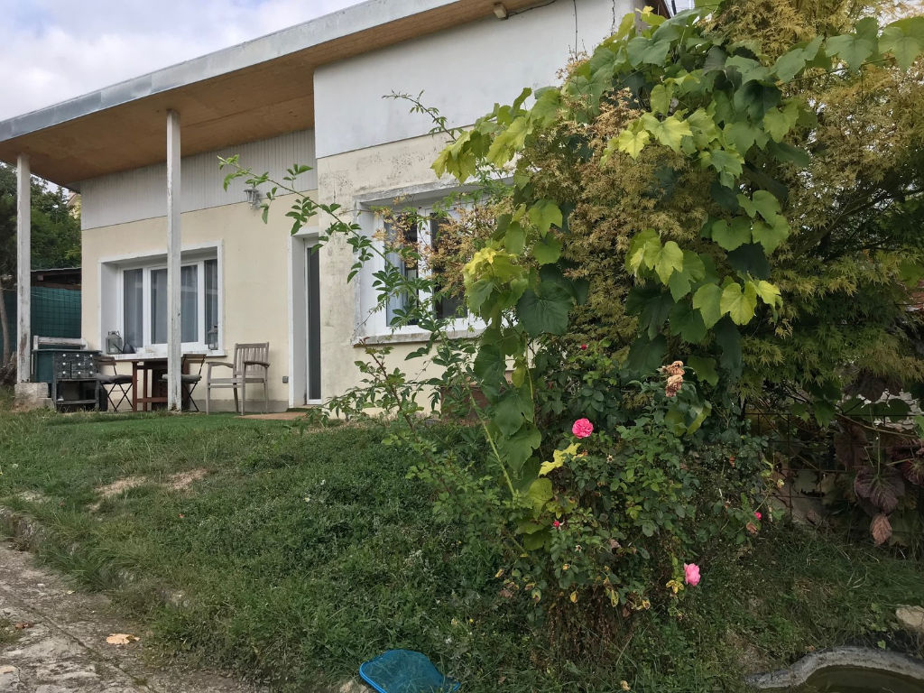 GUERVILLE  STUDIO  MEUBLÉ ou NON MEUBLE  - Petite maison Plain pied