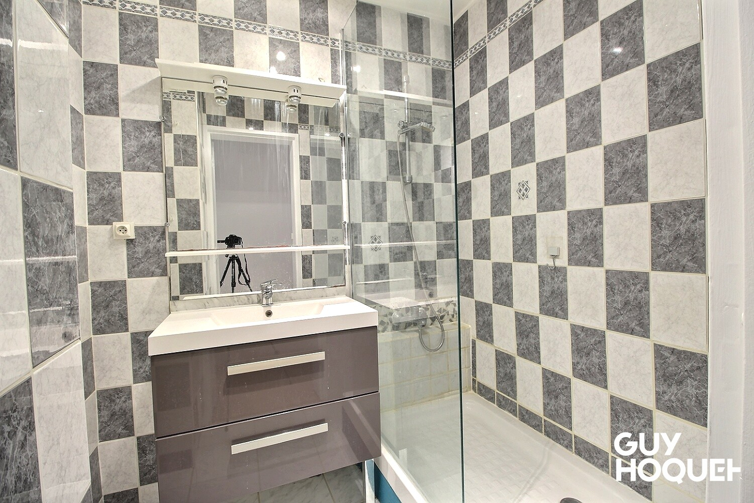 À deux pas du Lac et du centre-ville - Dernier étage