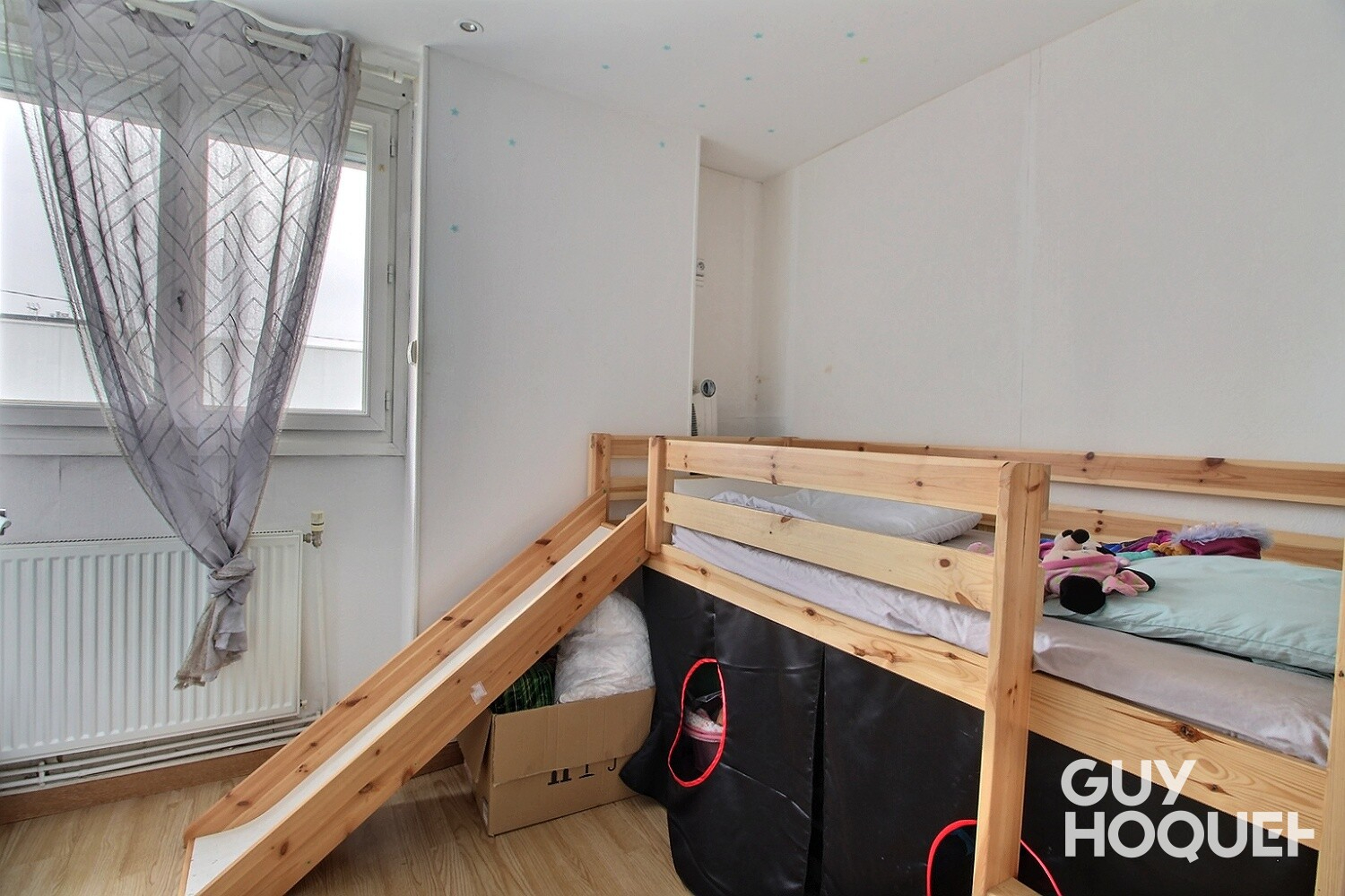 À vendre, appartement 4 pièces avec jardin privatif à deux pas de la gare de Viry-Châtillon (91170)