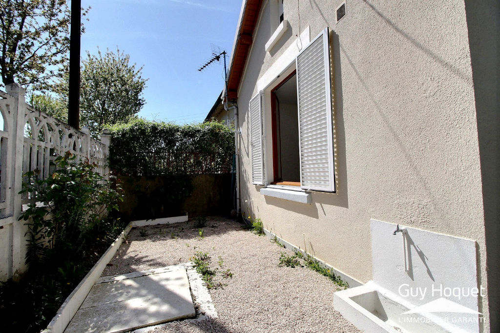 Maison de 3 pièces à louer à Viry-Chatillon (91170).