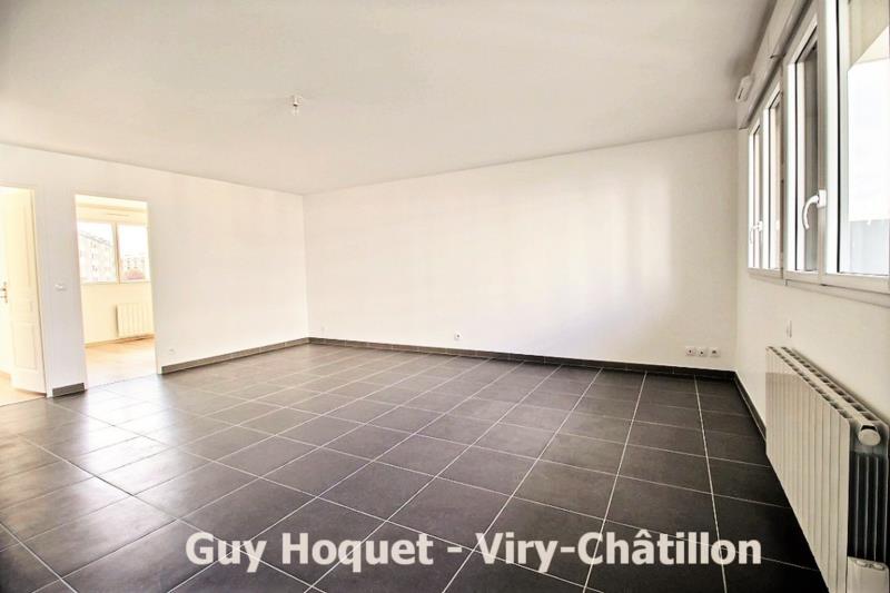 À louer, appartement 54 m², 3 pièces à Viry-Châtillon