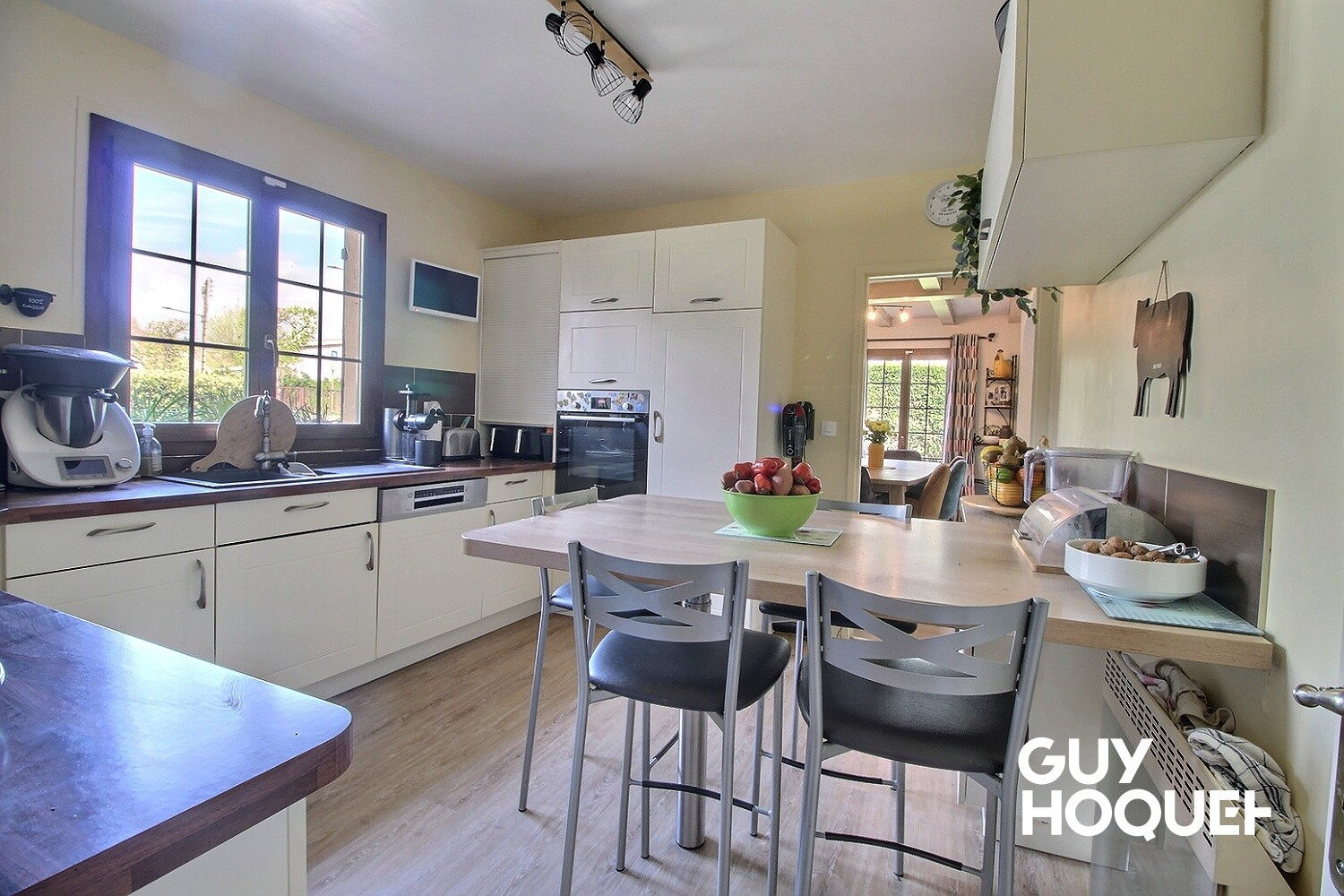 Maison Viry Chatillon 7 pièce(s) 146,31 m2