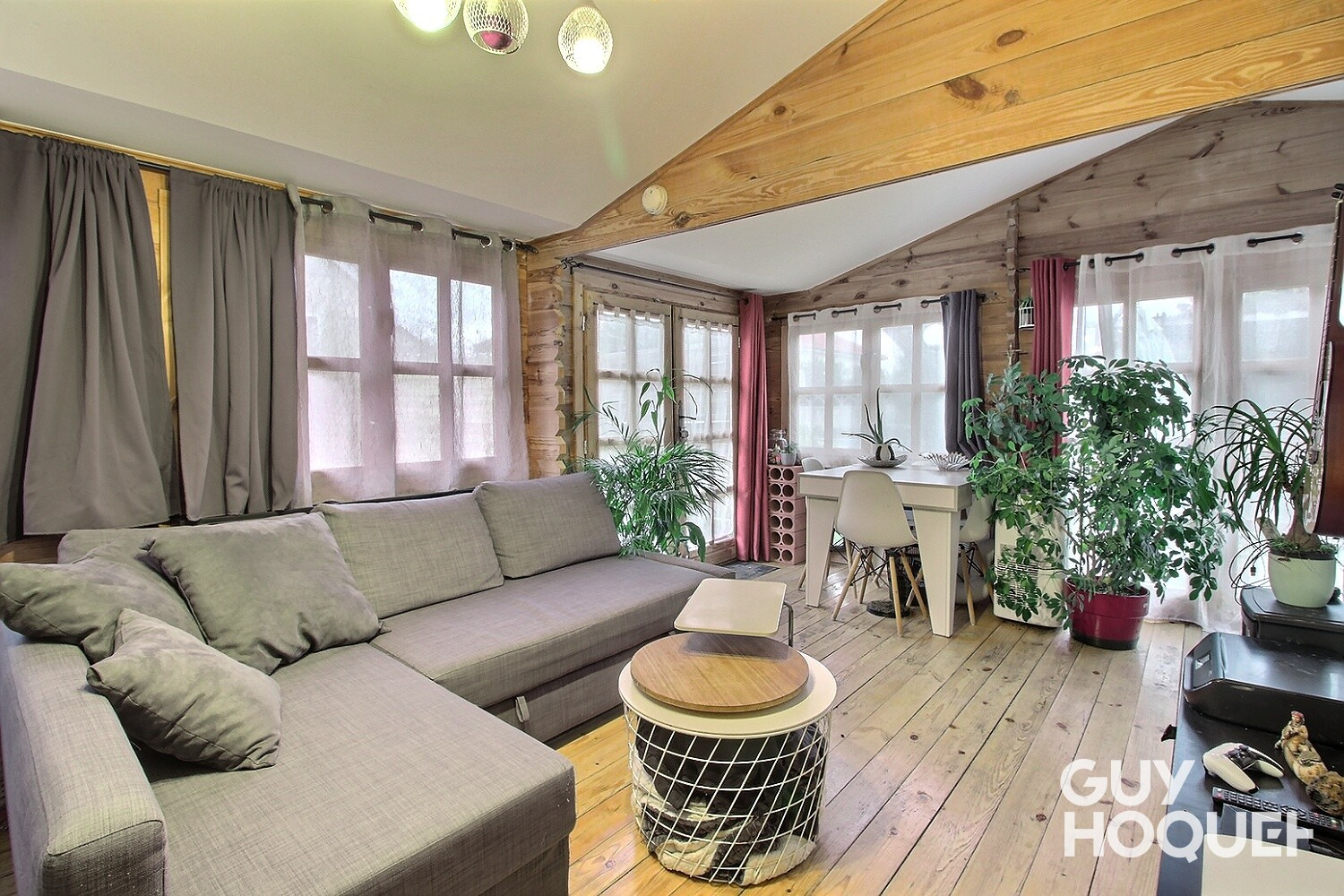 Ensemble de 3 chalets indépendants pour location saisonnière