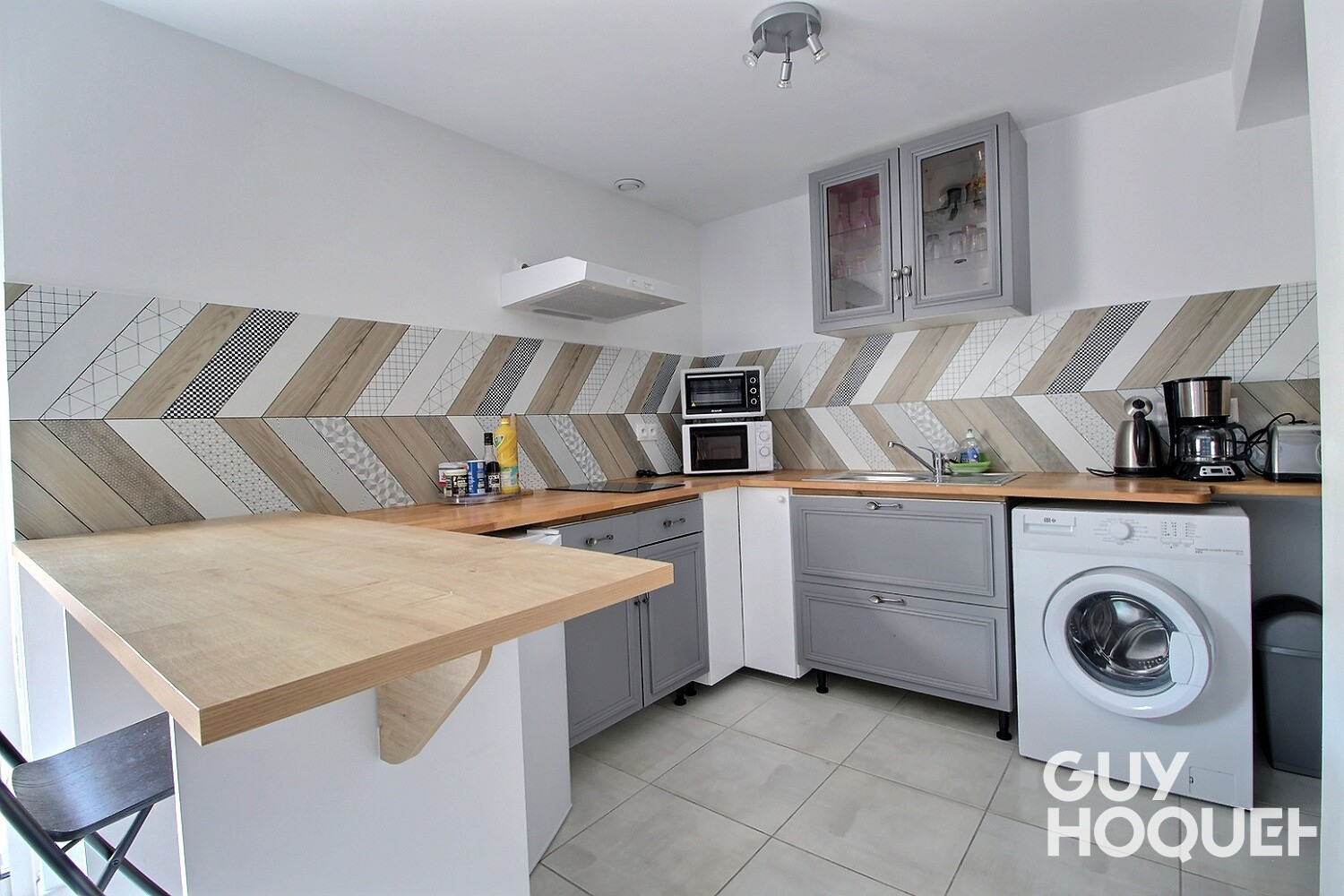 Maison 6 pièces de 110 m² avec studio indépendant à Grigny Village