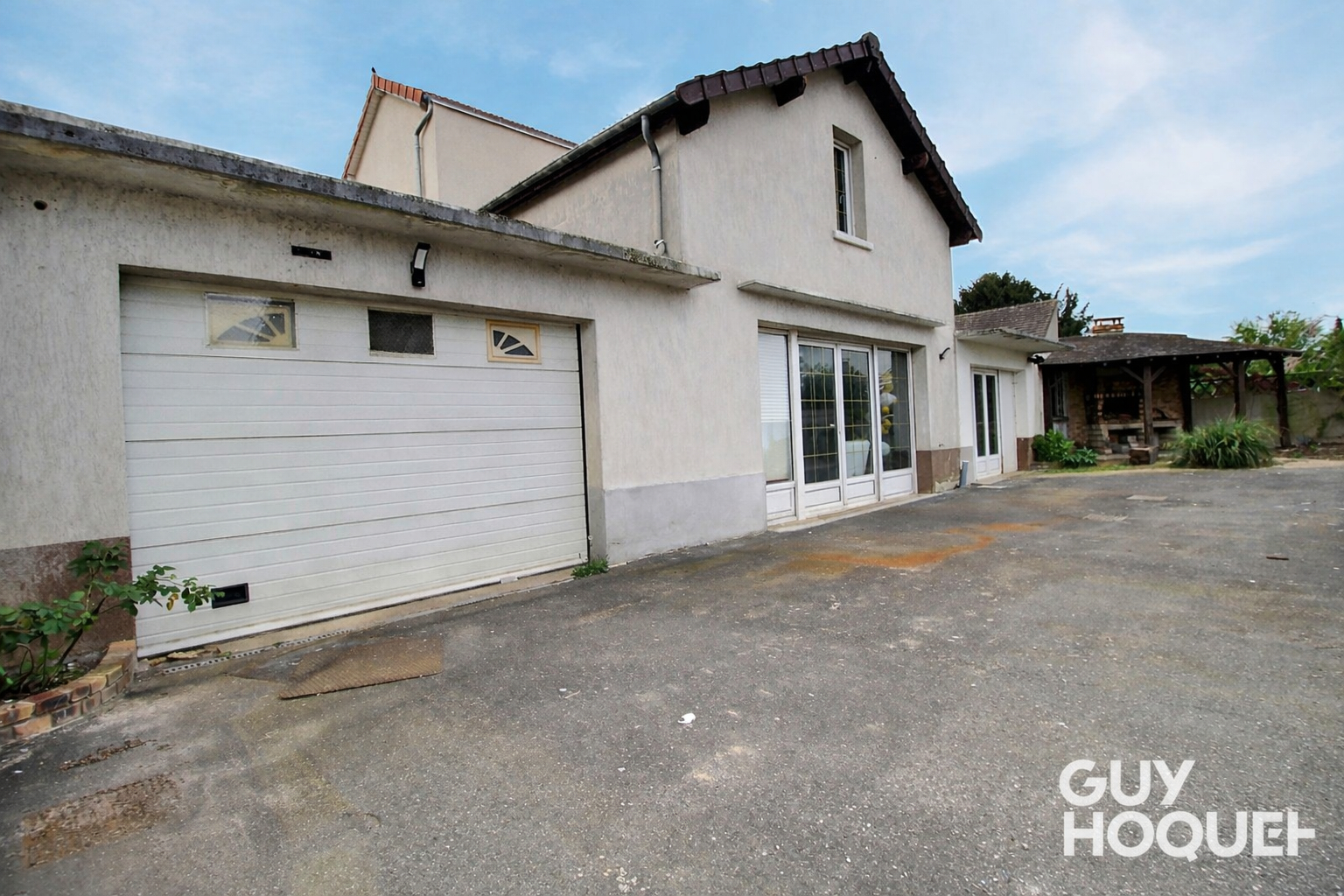 Ensemble immobilier d'environ 88 m²