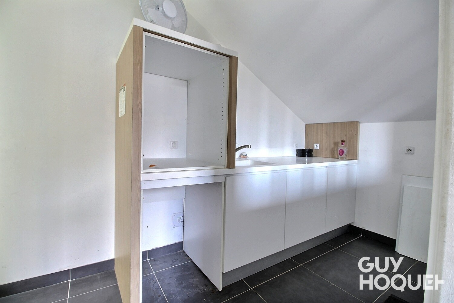 Ensemble immobilier d'environ 88 m²