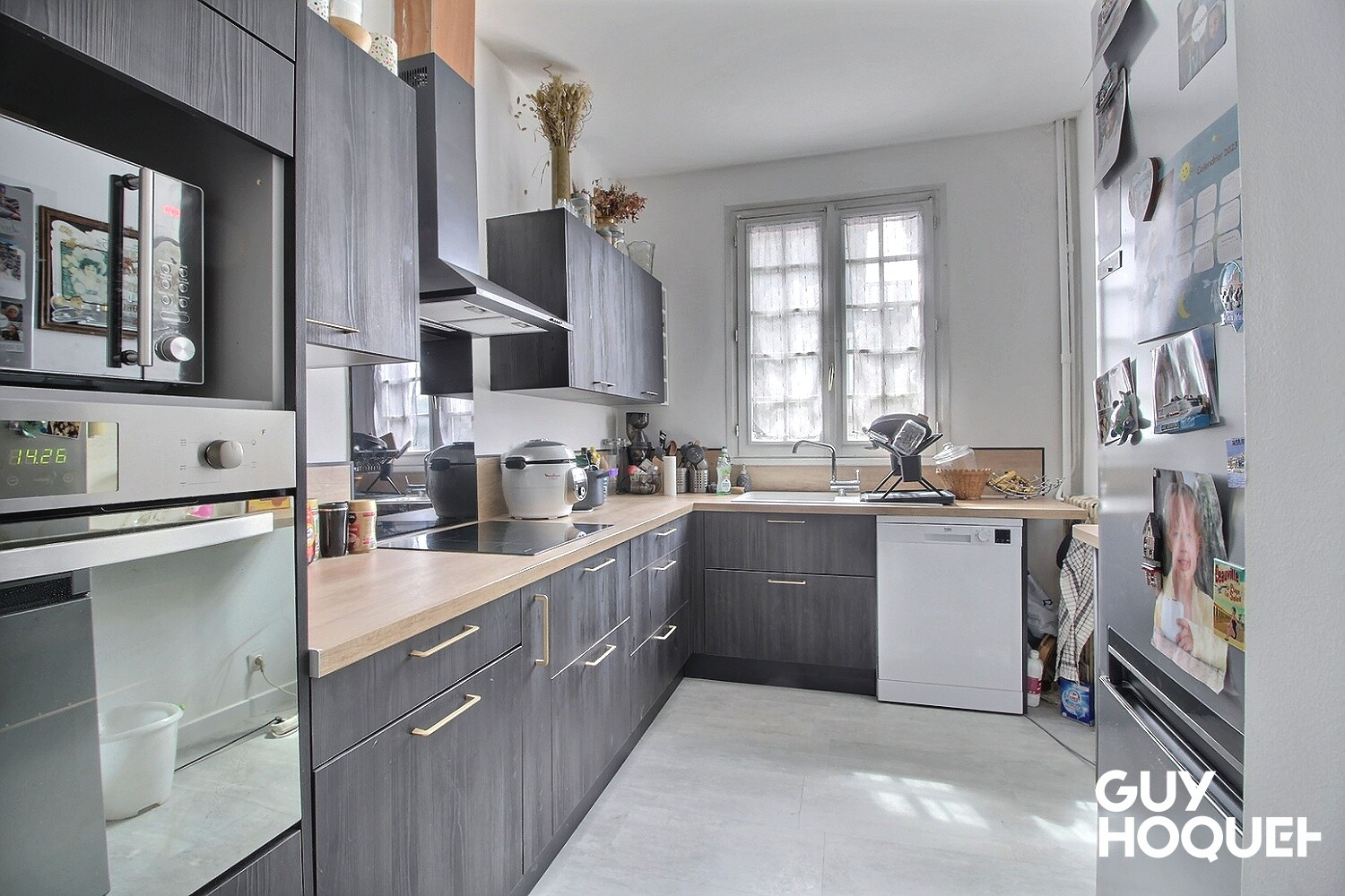 Jolie maison avec cour intérieure et garage . Proche gare de Juvisy