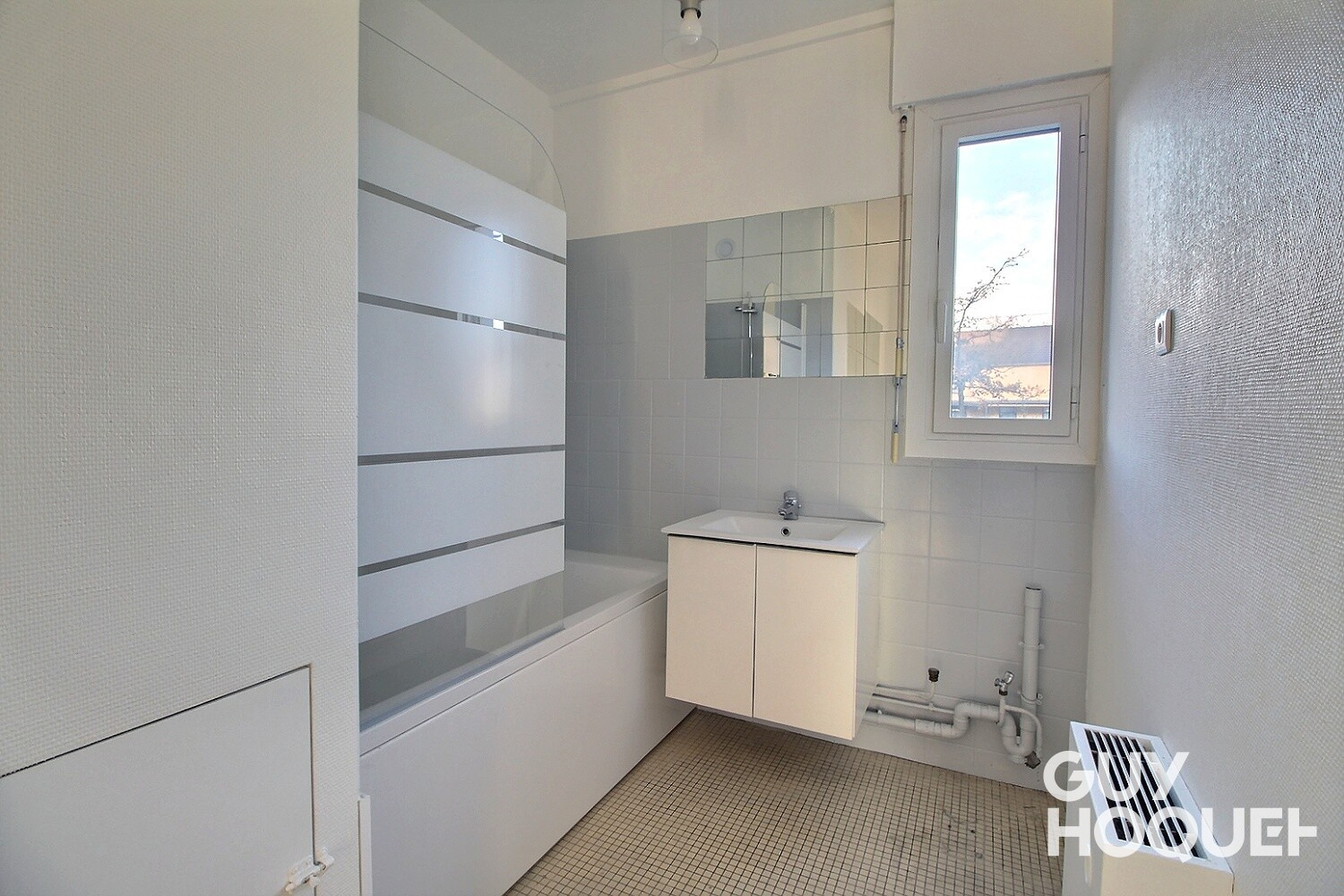 Appartement 3 pièces face au lac