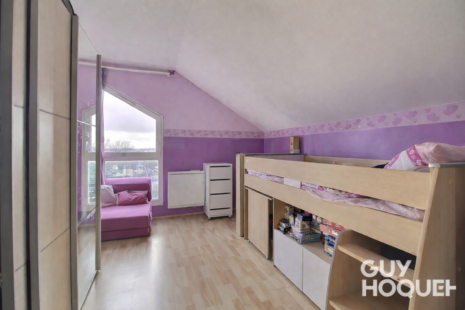 Duplex 4 pièces avec balcon et box